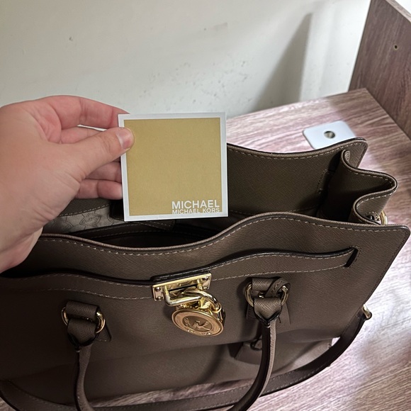 Michael kors large bag - Picture 5 of 9